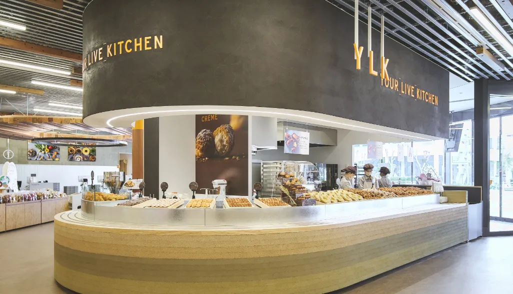 YOUR LIVE KITCHEN